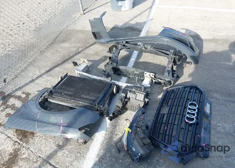 2019 Audi A3 40 Premium/40 Titanium Premium z USA, uszkodzony, nr VIN WAUAUGFF9KA120337